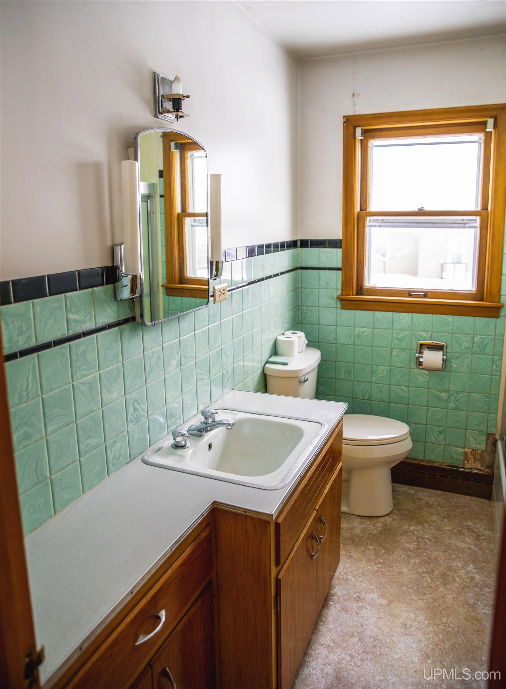 130 Seilo Avenue Ishpeming, MI 49849 - Photo 10 of 24 Gallery Image 10