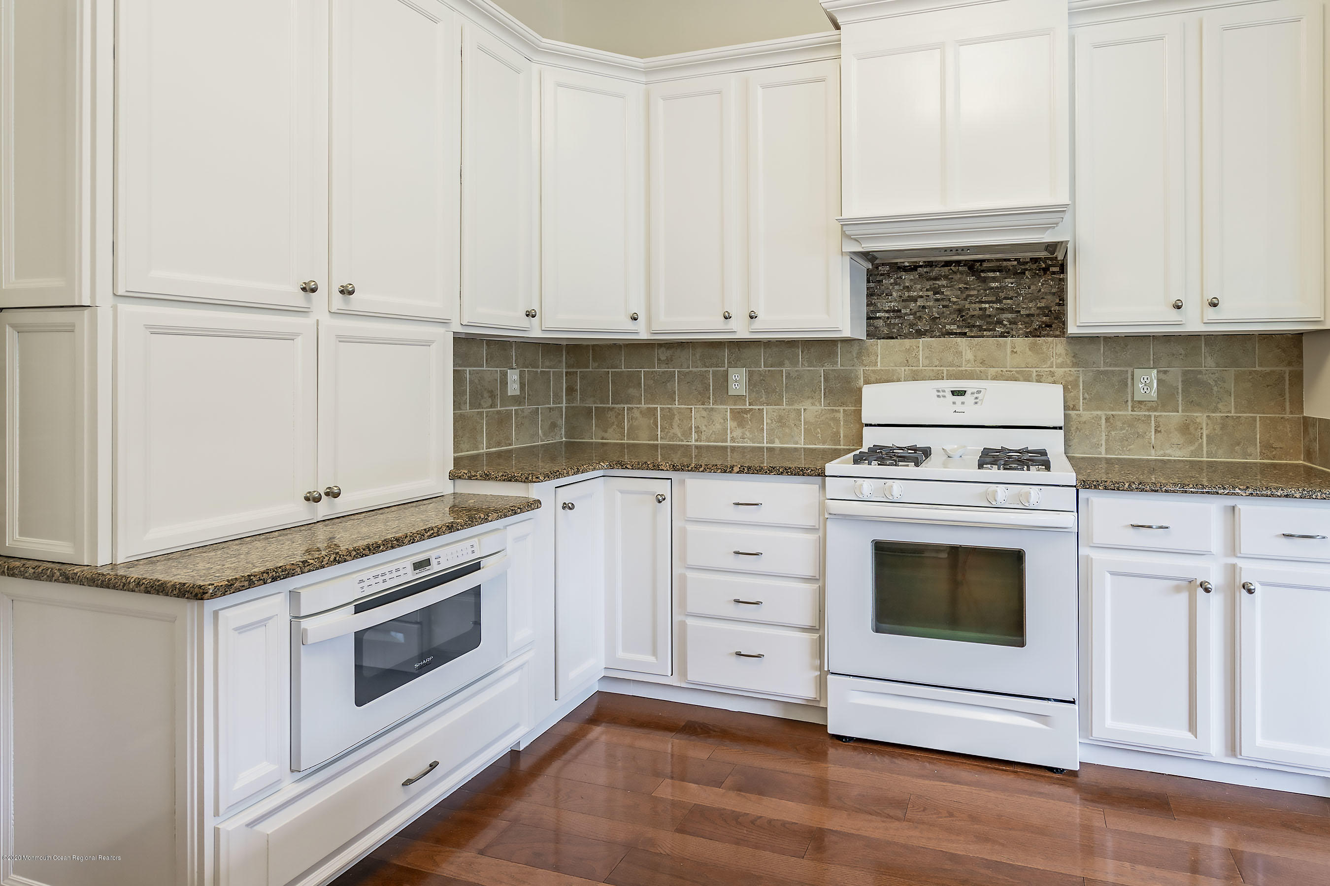 2546 Collier Road Manasquan, NJ 08736 - Photo 25 of 48 Kitchen 5