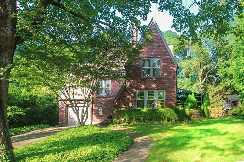 217 Woodside Road Pittsburgh, PA 15221 - Photo 1 of 24 Gallery Image 1