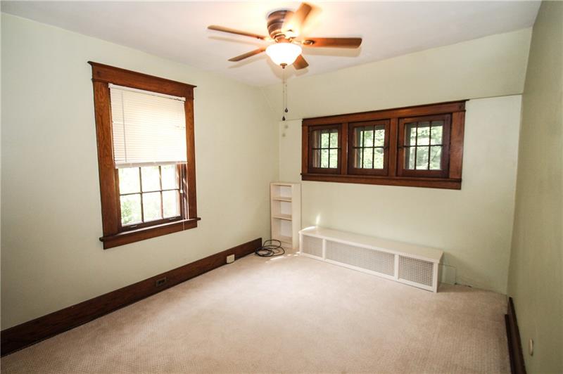 217 Woodside Road Pittsburgh, PA 15221 - Photo 13 of 24 Gallery Image 13
