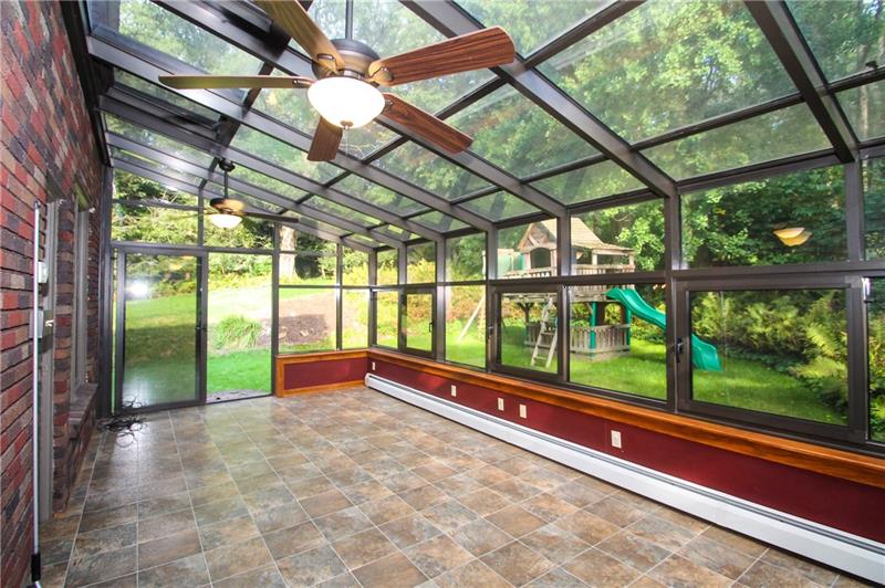217 Woodside Road Pittsburgh, PA 15221 - Photo 7 of 24 Gallery Image 7