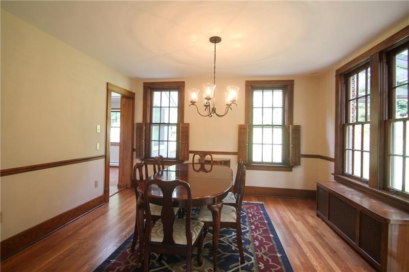 217 Woodside Road Pittsburgh, PA 15221 - Photo 8 of 24 Gallery Image 8