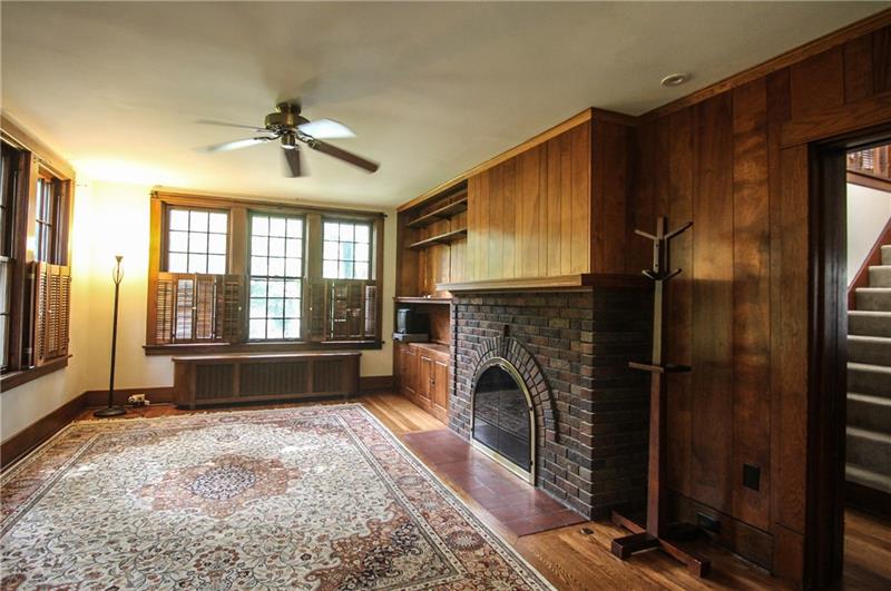 217 Woodside Road Pittsburgh, PA 15221 - Photo 10 of 24 Gallery Image 10