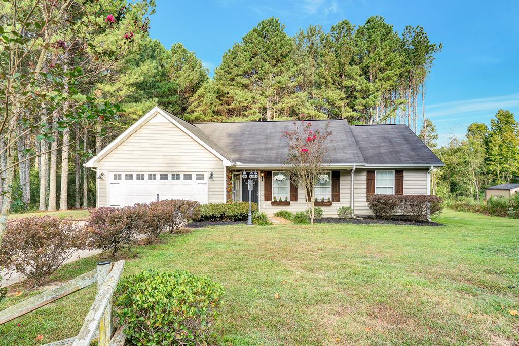 204 Briar Ridge Road Northwest Calhoun, GA 30701 - Photo 1 of 39 Main View