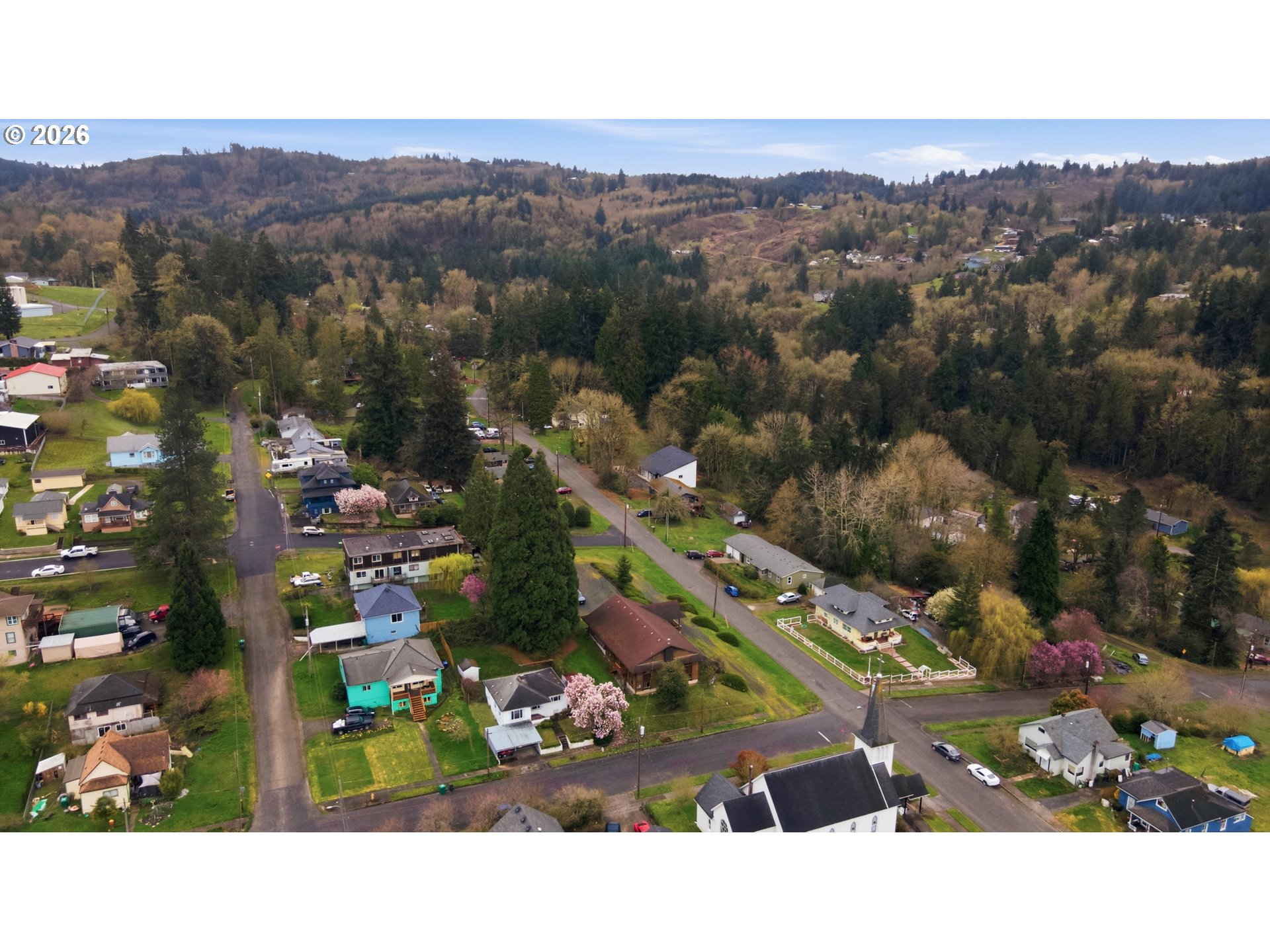 407 East 2nd Street Rainier, OR 97048 - Photo 6 of 32