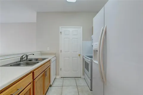 $1,000 | 511 Spartan Drive, Unit 6102, Slidell, LA 70458