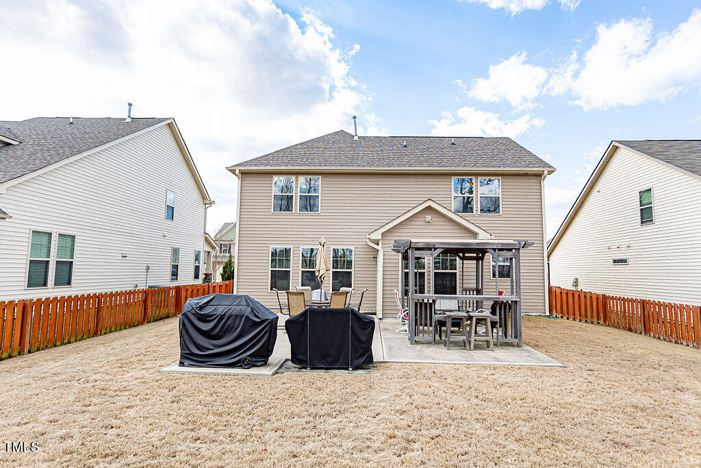 3220 Lacewing Drive Zebulon, NC 27597 - Photo 58 of 69 3220LacewingDrZebulon-59