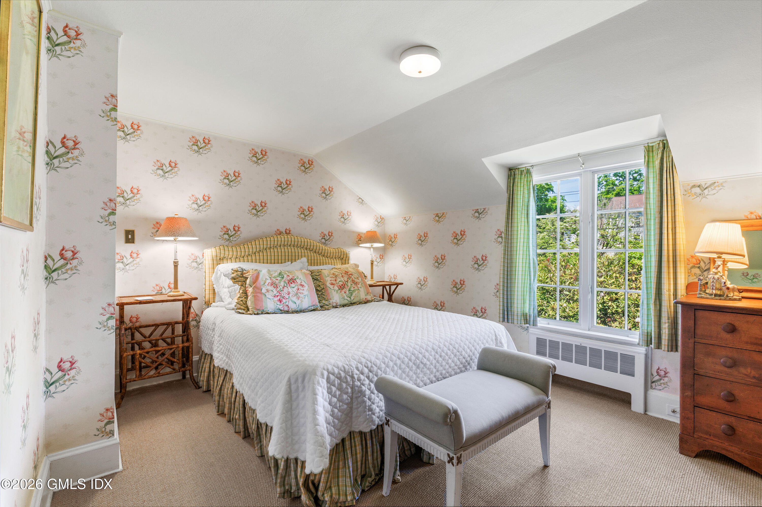456 Round Hill Road Greenwich, CT 06831 - Photo 14 of 33 Bedroom