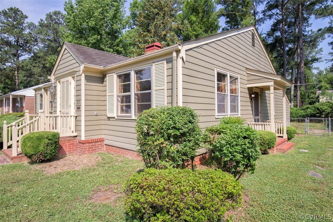 815 Northampton Road Petersburg, VA 23805 - Photo 18 of 20 side view of the home!