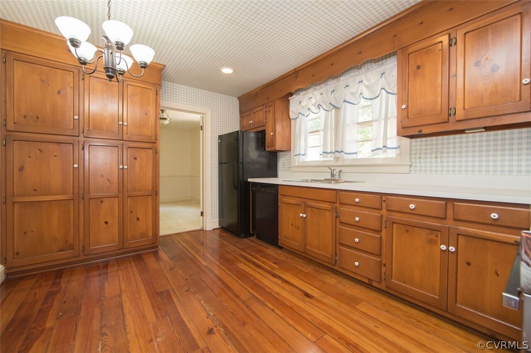 815 Northampton Road Petersburg, VA 23805 - Photo 8 of 20 This kitchen has additional storage cabinets, grea