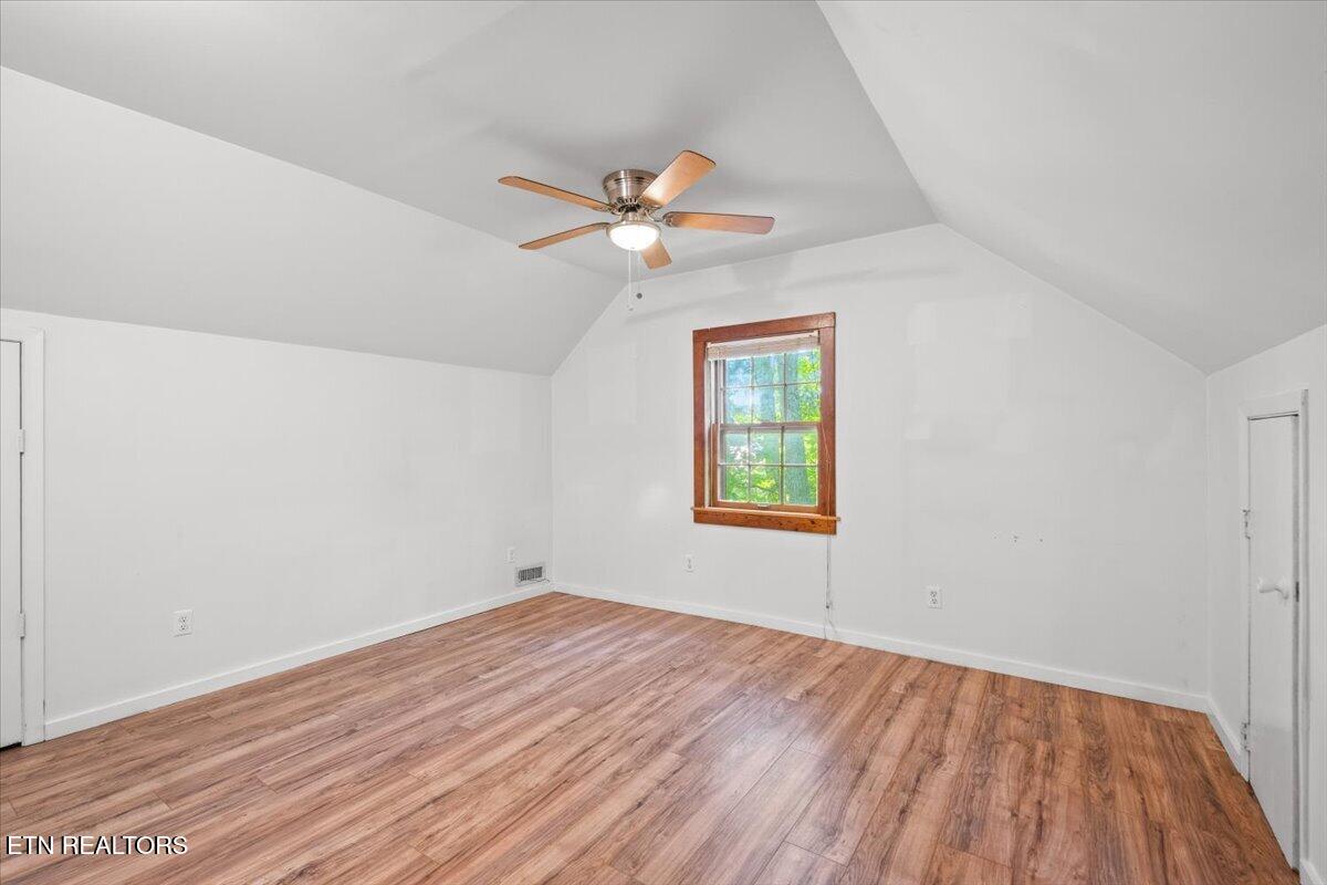 186 Indian Creek Road Jacksboro, TN 37757 - Photo 24 of 38 Loft