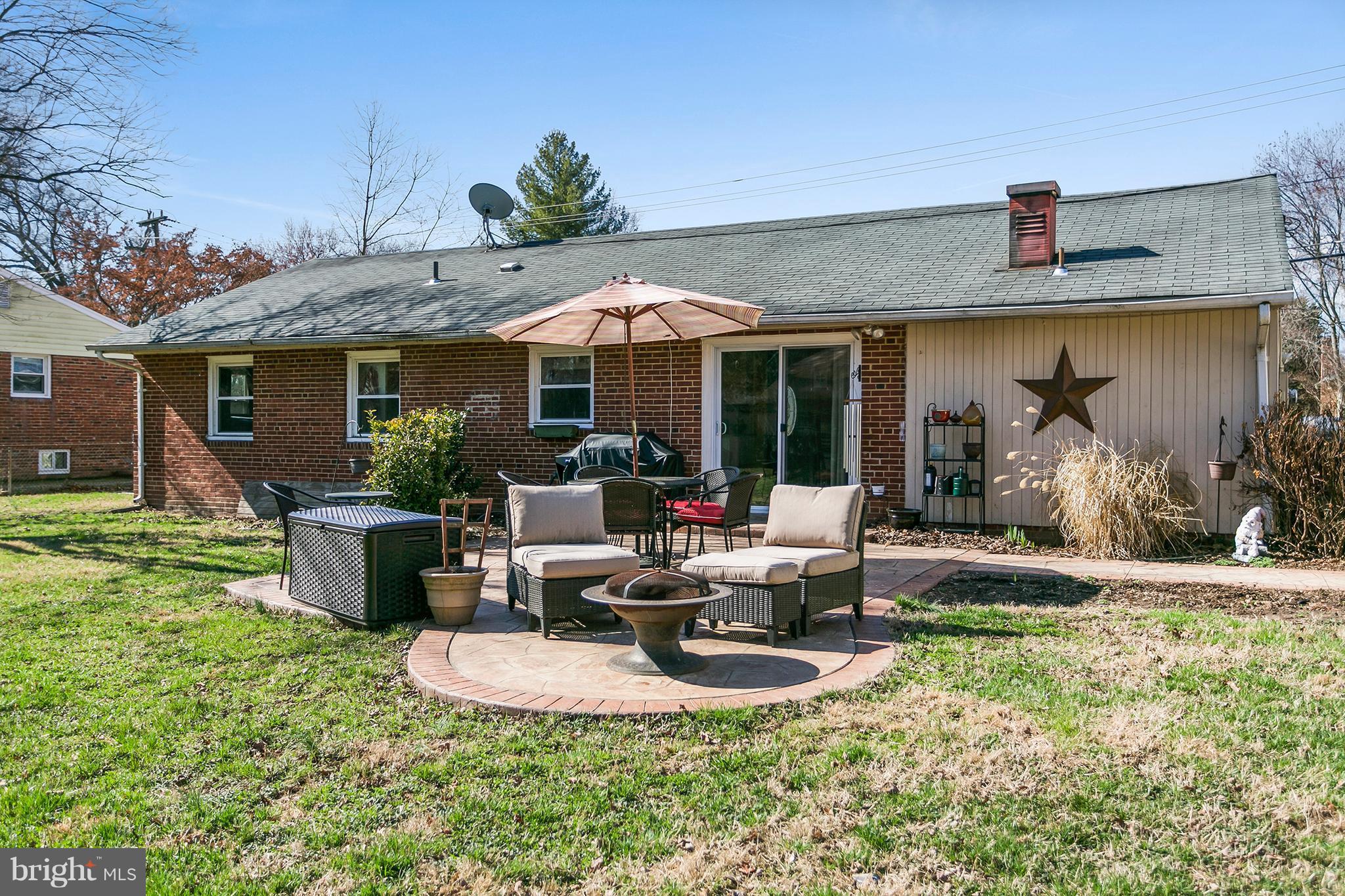 8235 Frye Road Alexandria, VA 22309 - Photo 25 of 26 Exterior (Rear)