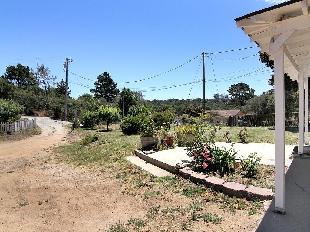 700 Hidden Valley Road Watsonville, CA 95076 - Photo 4 of 42 Gallery Image 4