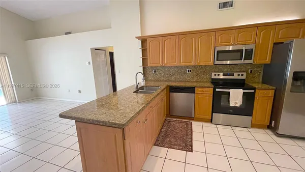 $659,900 | 19011 Northwest 79th Court, Hialeah, FL 33015