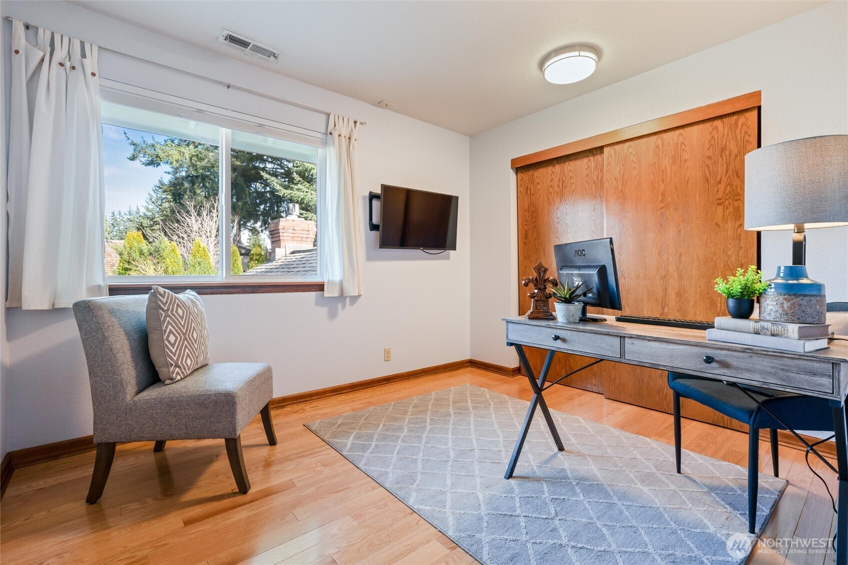 2273 214th Place Southwest Brier, WA 98036 - Photo 32 of 40