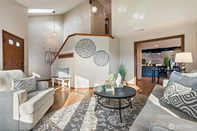 $1,089,000 | 2273 214th Place Southwest, Brier, WA 98036