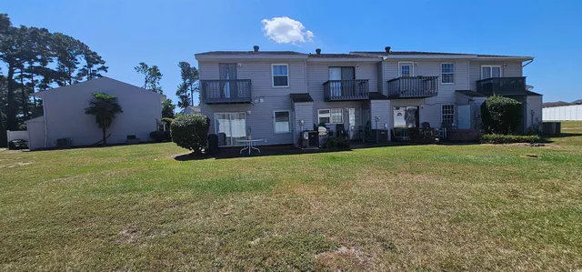$1,250 | 1711 Fawn Vista Drive North, Surfside Beach, SC 29575