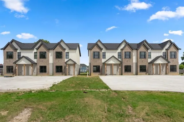 $1,364,000 | 619 Clarence Street, Lake Charles, LA 70601