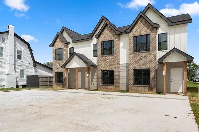 $1,364,000 | 619 Clarence Street, Lake Charles, LA 70601