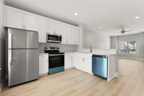 $1,364,000 | 619 Clarence Street, Lake Charles, LA 70601