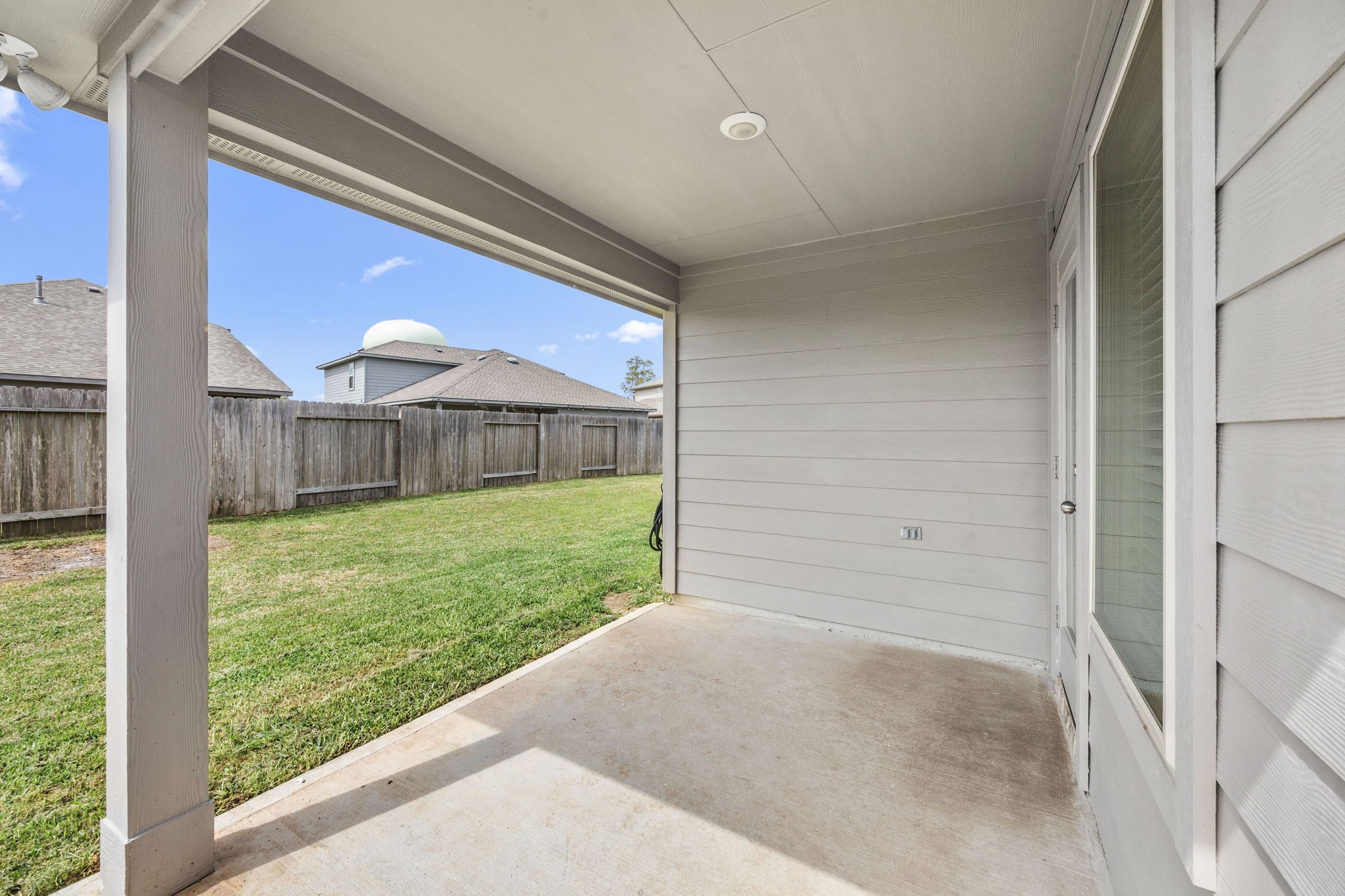 2403 Sutton Hollow Court Spring, TX 77373 - Photo 23 of 24 Covered patio
