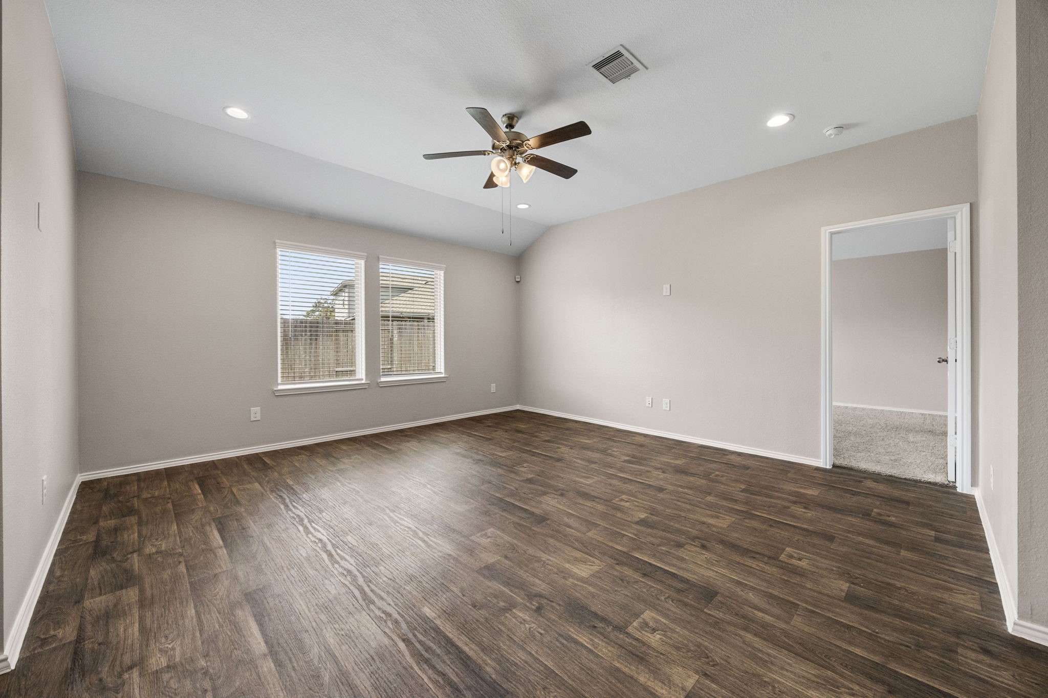 2403 Sutton Hollow Court Spring, TX 77373 - Photo 9 of 24