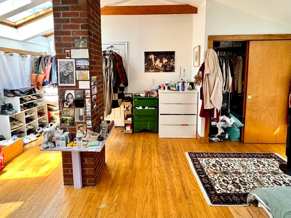 $5,150 | 2 Inman Place, Unit 2, Cambridge, MA 02139