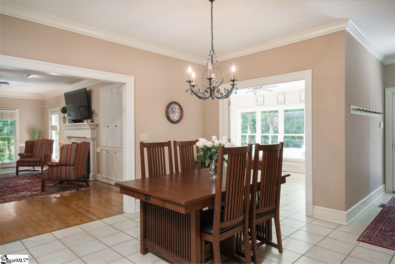 504 Huntington Road Greenville, SC 29615 - Photo 9 of 36