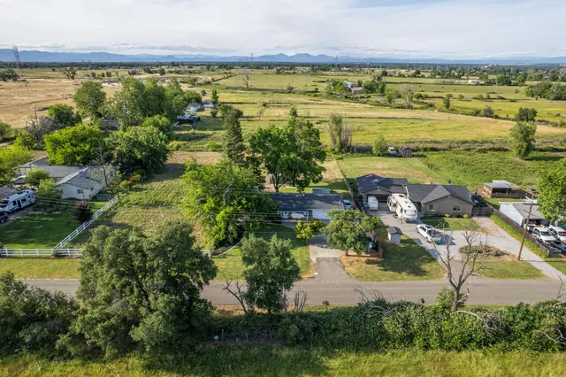 $325,000 | 21702 Lone Tree Road, Anderson, CA 96007