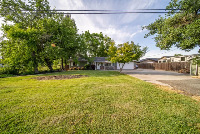 $325,000 | 21702 Lone Tree Road, Anderson, CA 96007