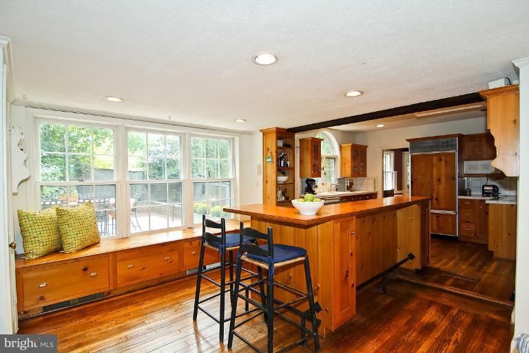 5606 Midwood Road Bethesda, MD 20814 - Photo 16 of 23 Kitchen