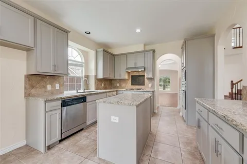 $649,999 | 623 Lone Ridge Way, Murphy, TX 75094