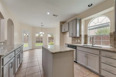 $649,999 | 623 Lone Ridge Way, Murphy, TX 75094