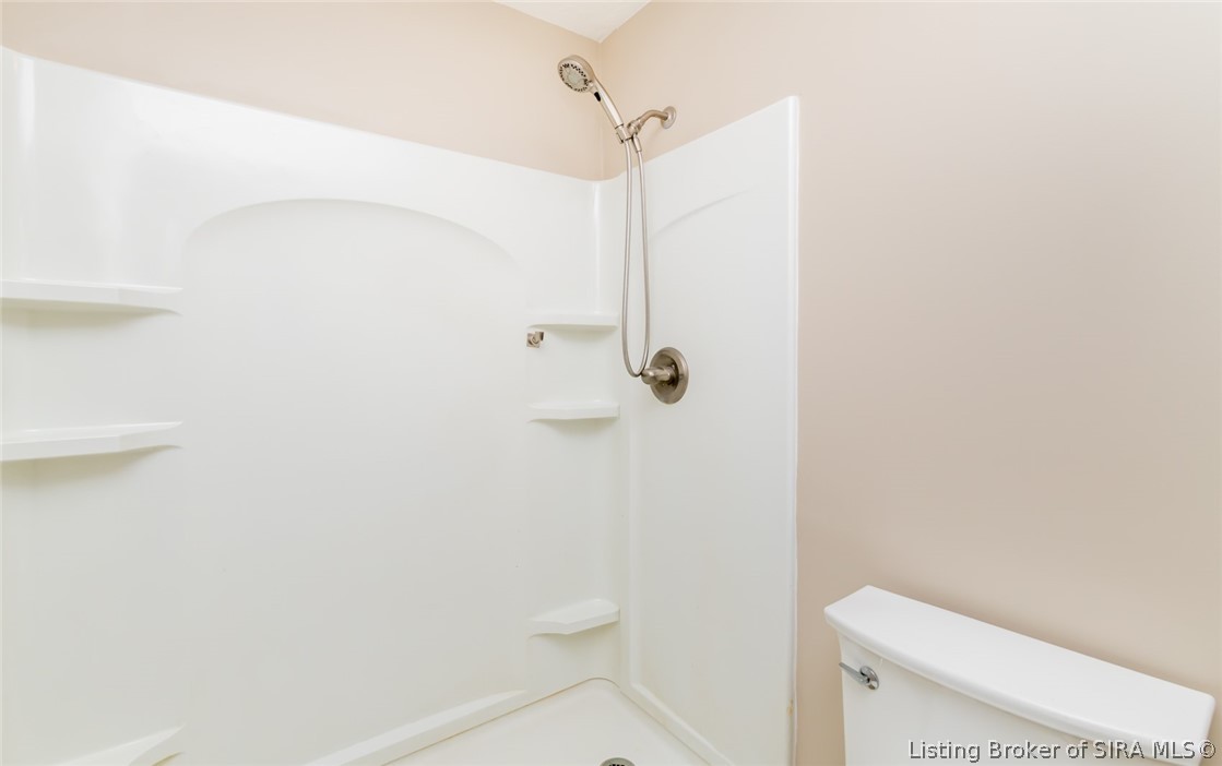717 Kent Street New Albany, IN 47150 - Photo 28 of 60