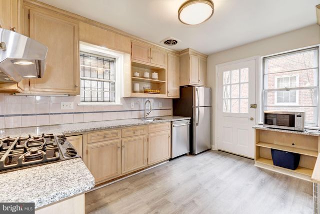 $860,000 | 1534 Roxanna Road Northwest, Washington, DC 20012