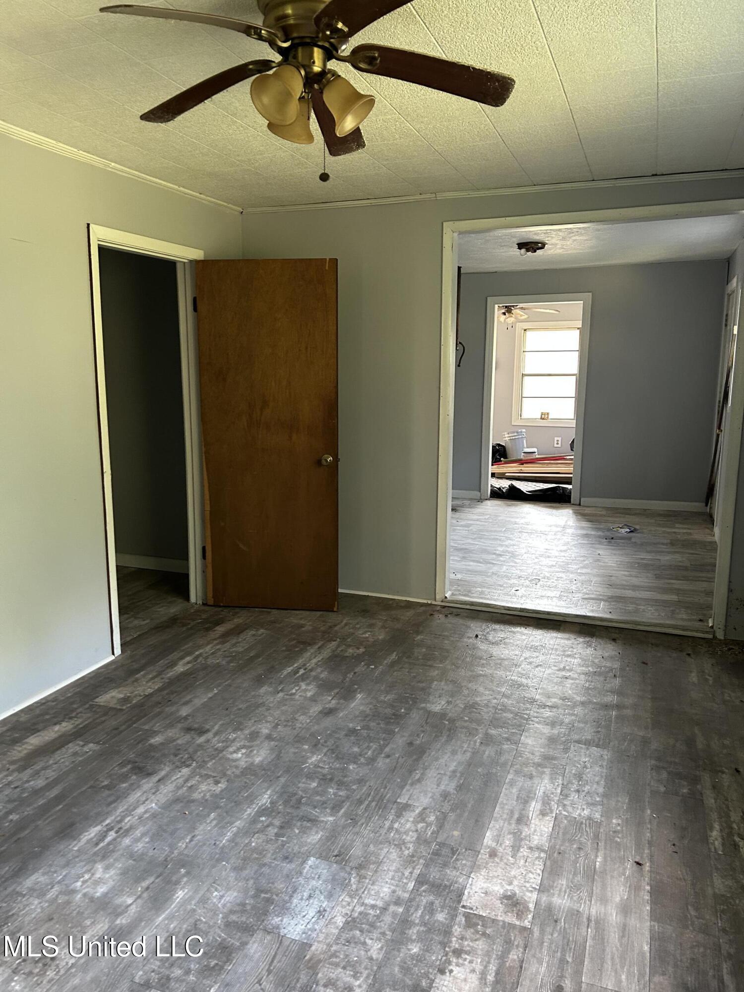 1017 South Washington Street Northeast Brookhaven, MS 39601 - Photo 10 of 27 IMG_5717