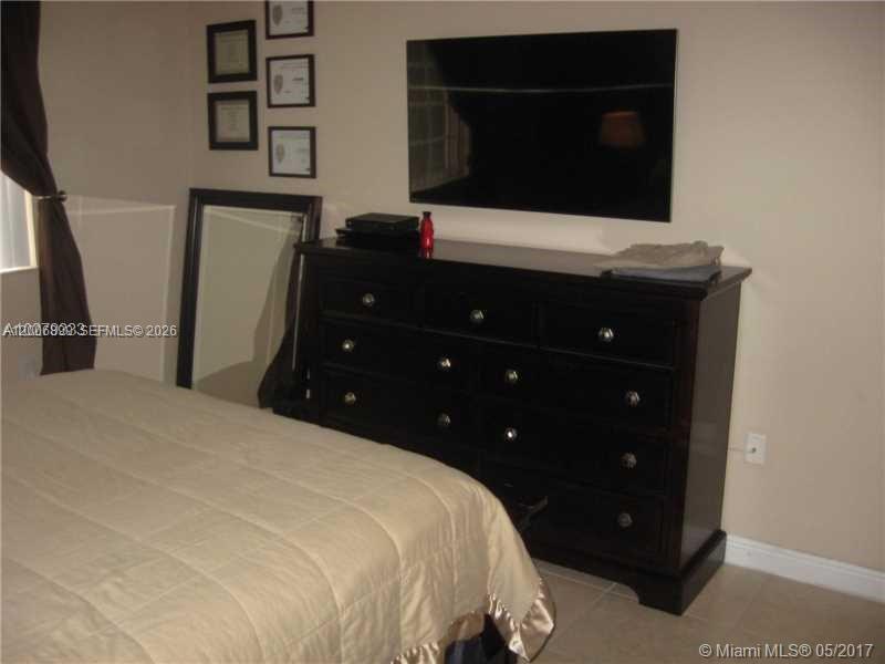 2071 Renaissance Boulevard, Unit 305 Miramar, FL 33025 - Photo 6 of 9