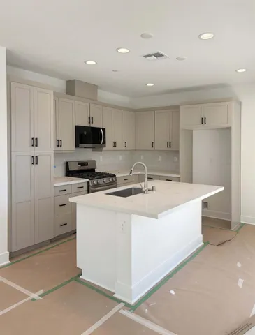 $606,480 | 2917 Brentridge Street, Lathrop, CA 95330