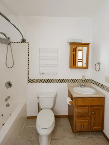 $237,500 | 1748 South 4th Street, Milwaukee, WI 53204