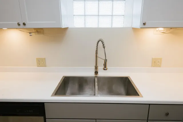 $237,500 | 1748 South 4th Street, Milwaukee, WI 53204