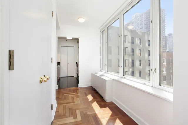 $1,475,000 | 220 Riverside Boulevard, Unit 6T | Upper West Side
