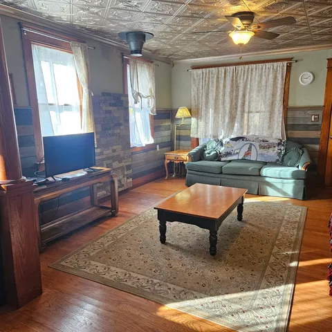 $18,000 | 170 Highway 3, Lincoln, NH 03251