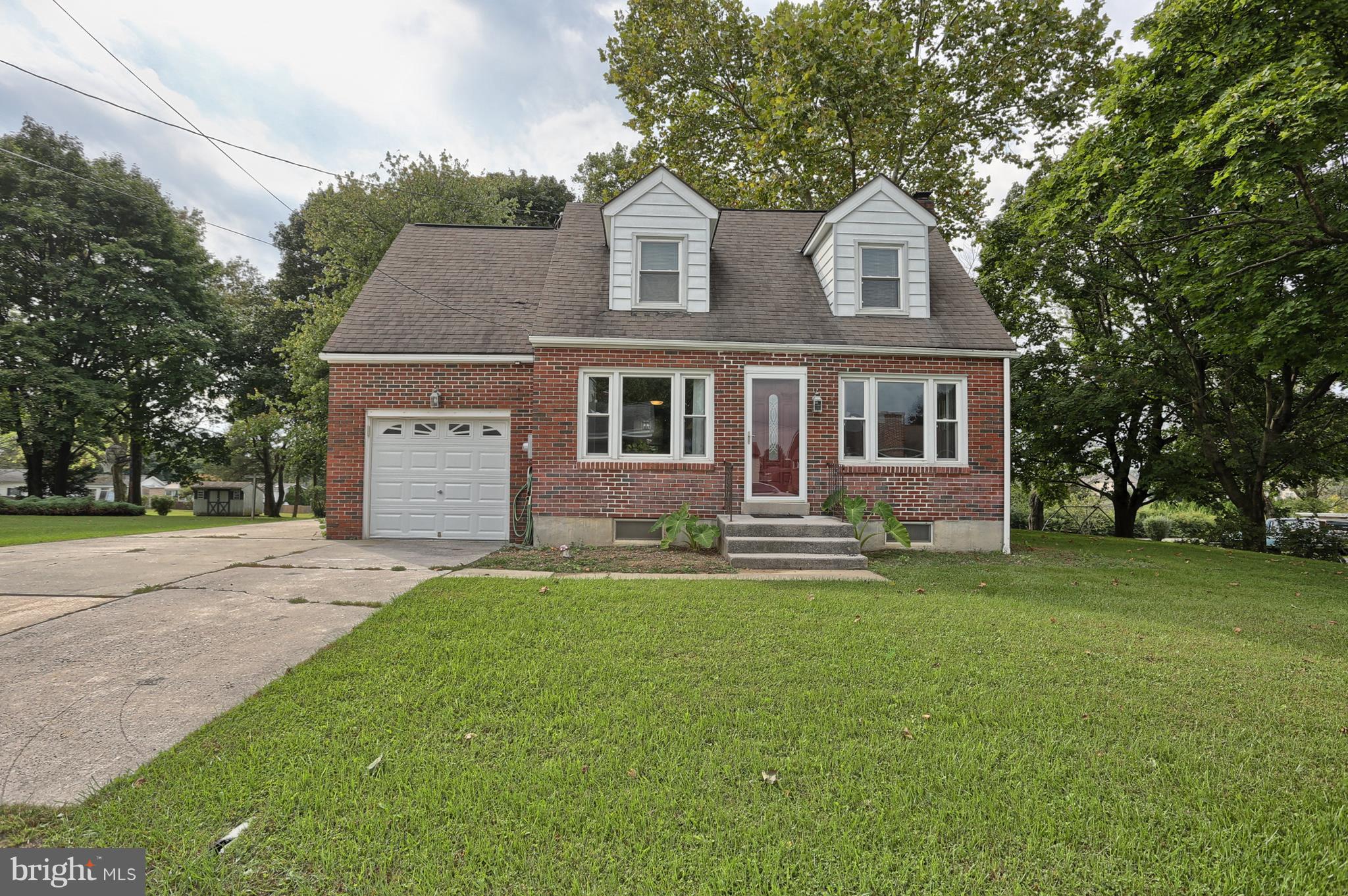 1529 Sandhill Road Lebanon, PA 17046 - Photo 22 of 28 Front Elevation
