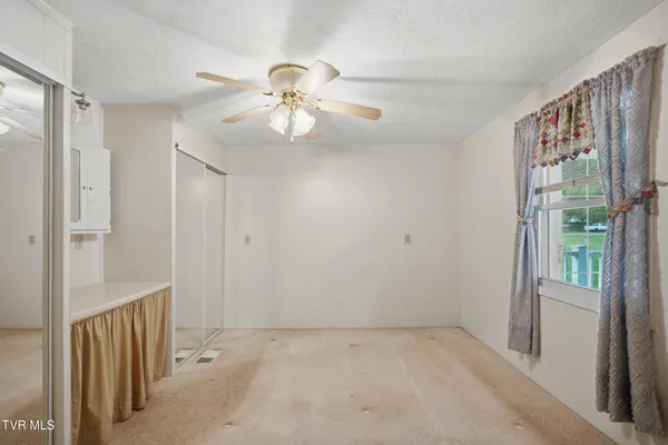 $159,999 | 1333 Dante Road, St. Paul, VA 24283