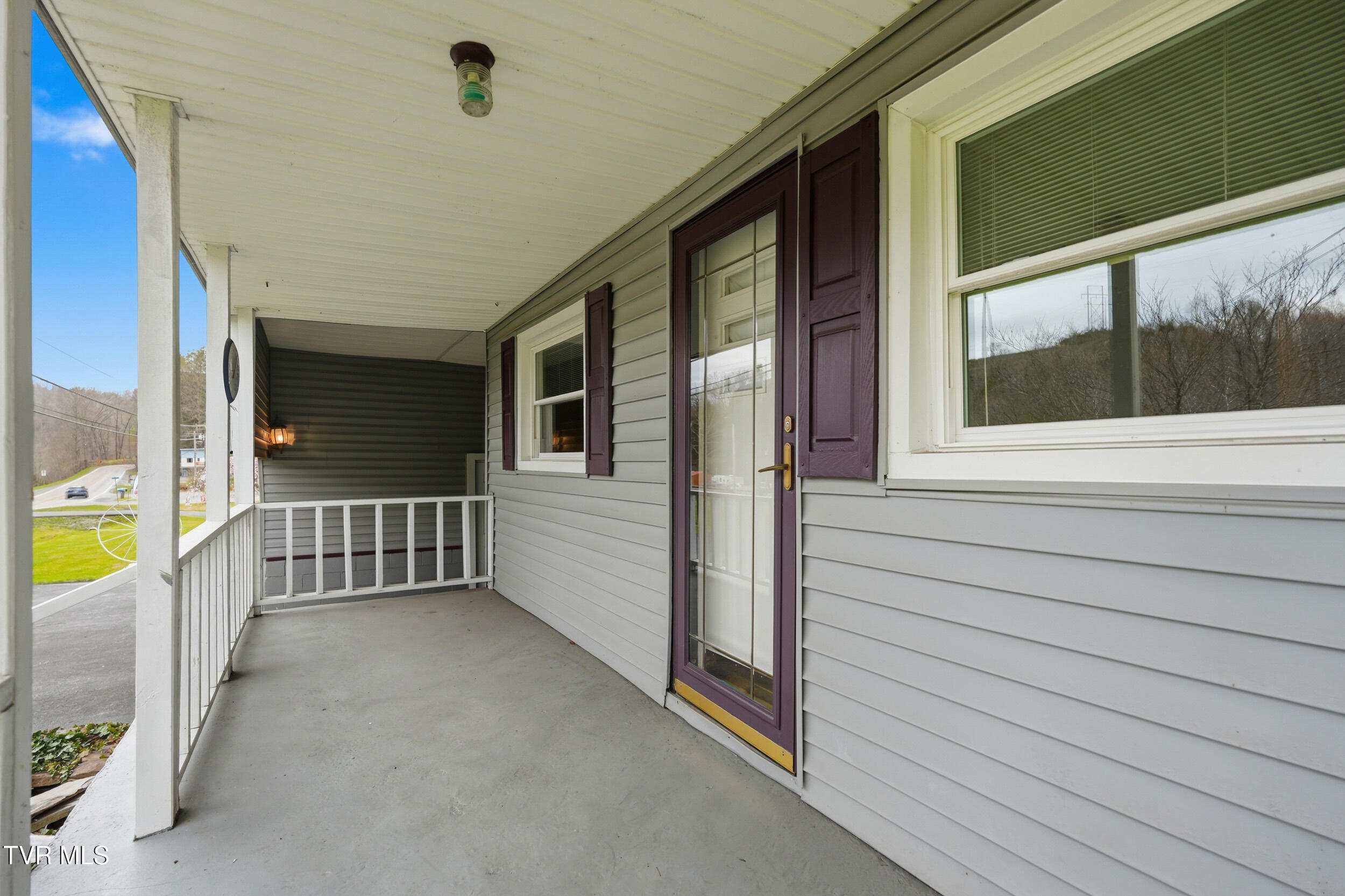 1333 Dante Road St. Paul, VA 24283 - Photo 4 of 32 4_138 birch ln-9