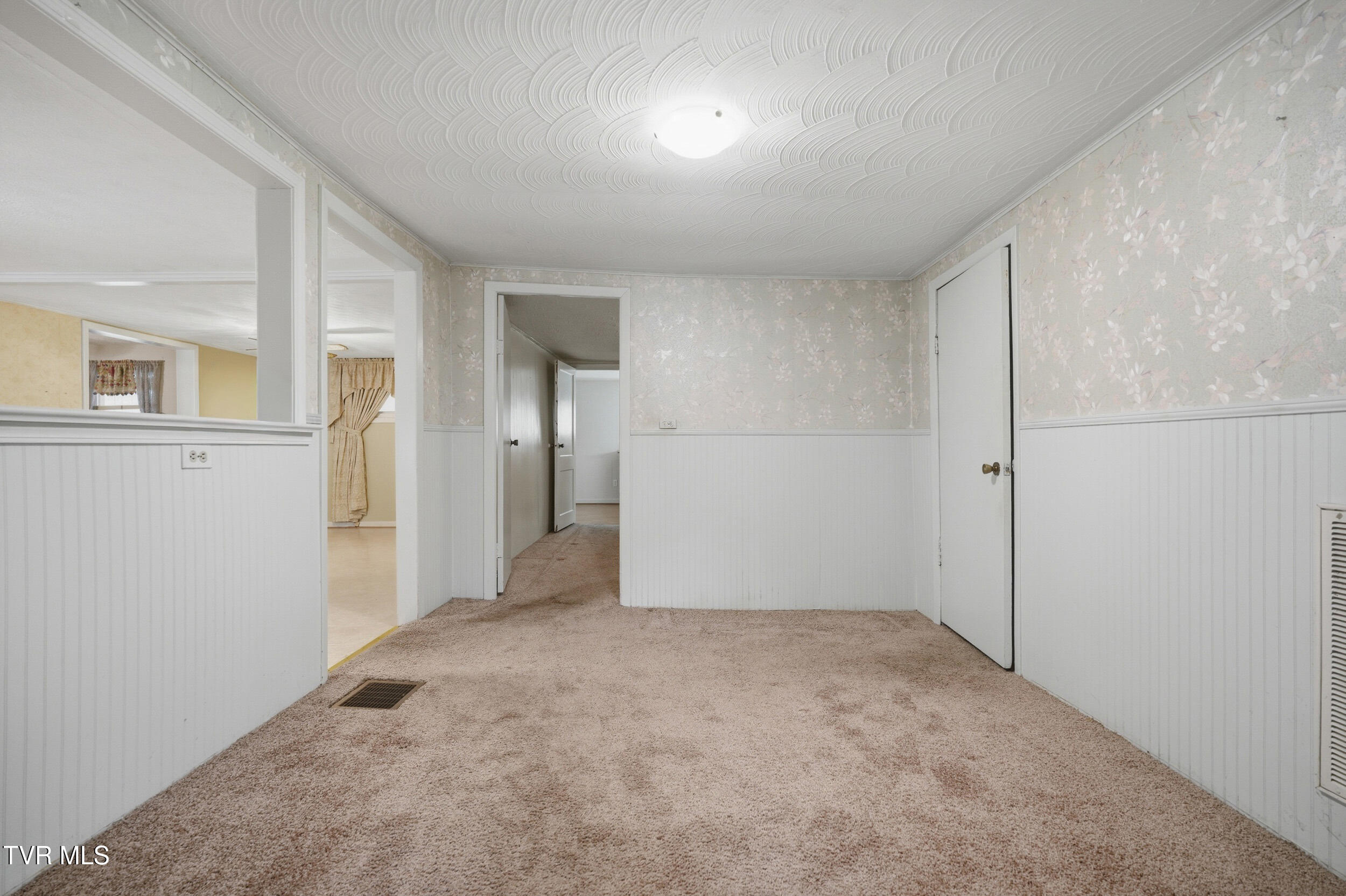 1333 Dante Road St. Paul, VA 24283 - Photo 6 of 32 6_138 birch ln-23