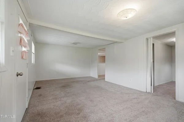 $159,999 | 1333 Dante Road, St. Paul, VA 24283