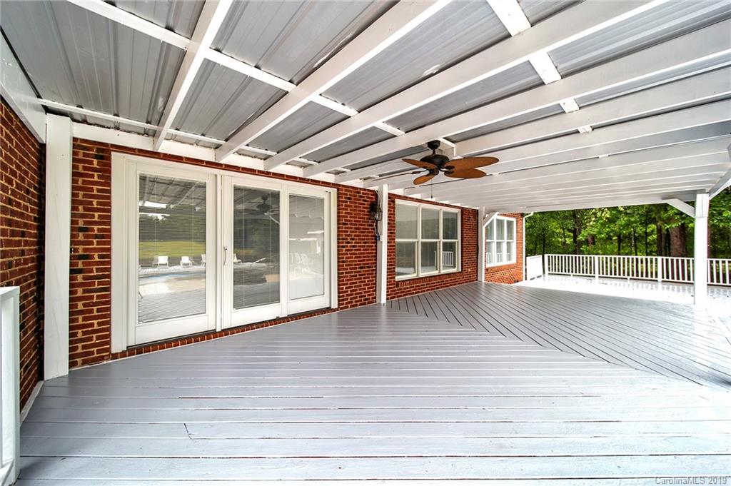 2933 Shandon Road Rock Hill, SC 29730 - Photo 12 of 39 Gallery Image 12