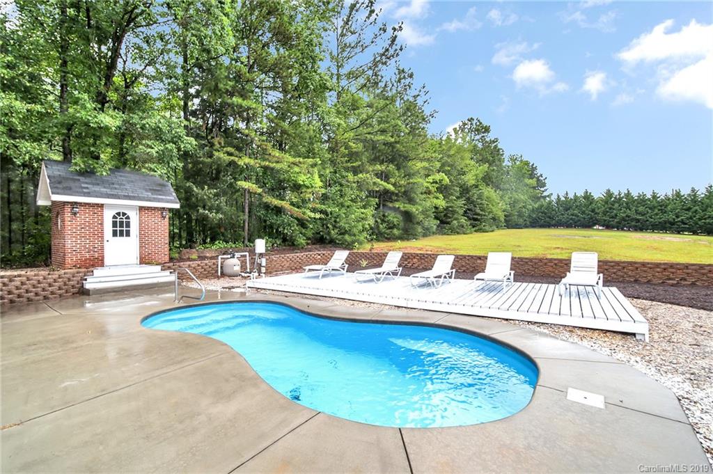2933 Shandon Road Rock Hill, SC 29730 - Photo 7 of 39 Gallery Image 7