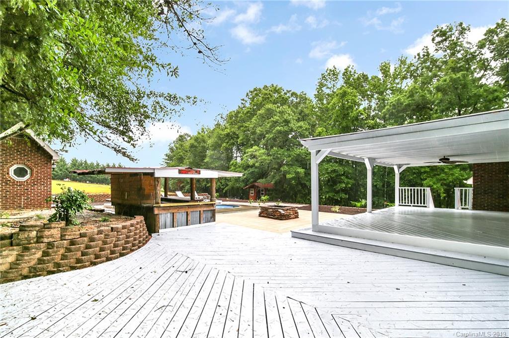2933 Shandon Road Rock Hill, SC 29730 - Photo 10 of 39 Gallery Image 10